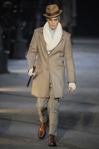 Alexander McQueen / - 2009-2010